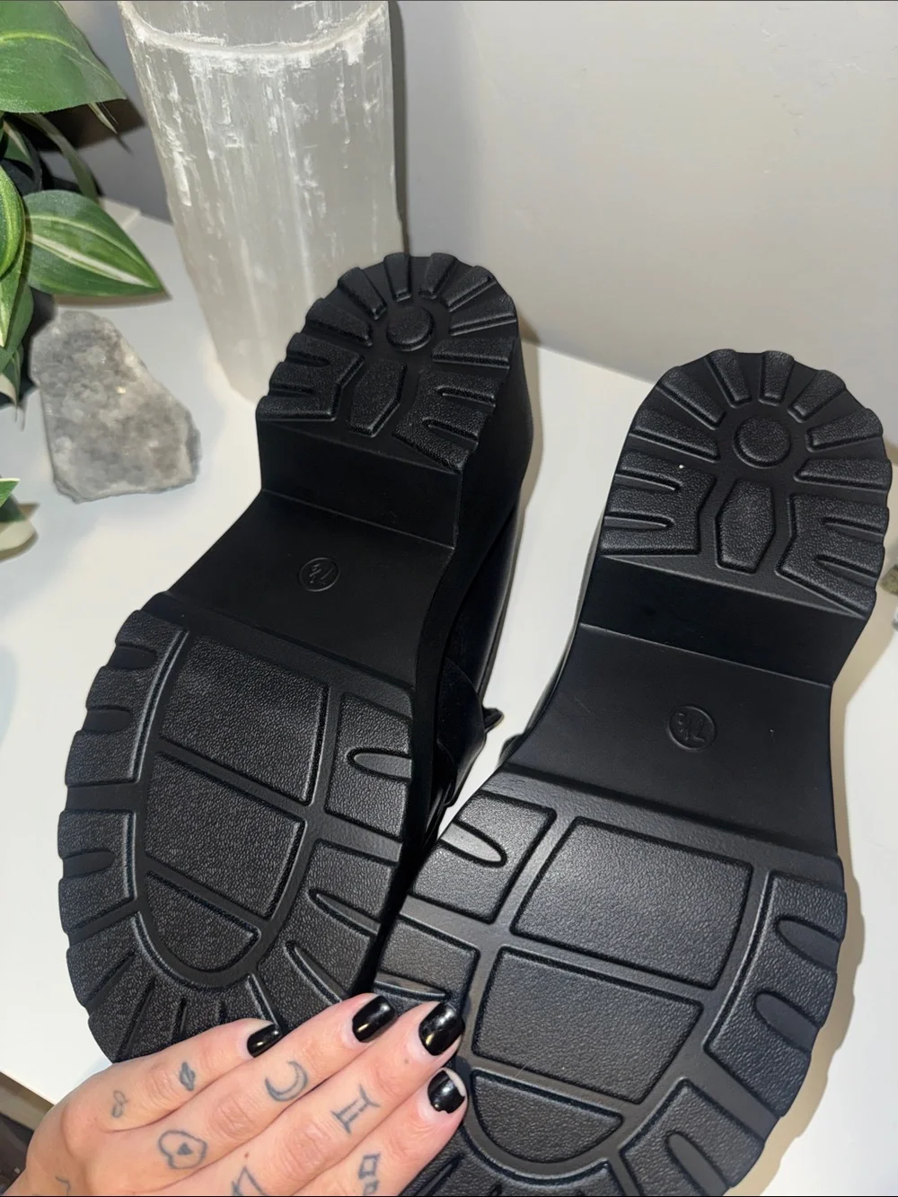 Women’s Black Platform Penny Loafers Size 7.5 Wild Fable - Picture 3 of 4
